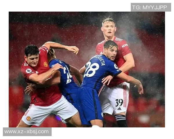 曼联与巴黎激战正酣新比分揭晓引发球迷热议